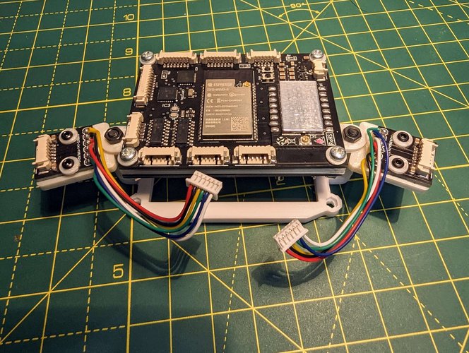 joysticks_connectors_top